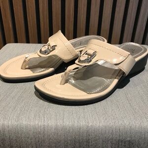 MARC FISHER ladies shoes